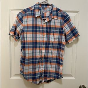 Children’s Place Boys XL-14. Buttoned down.